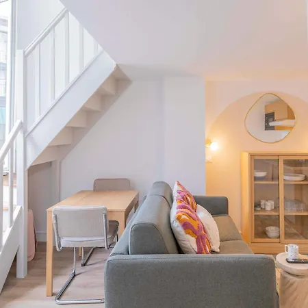 Appartement Stylish Loft-style In The 10th Paris